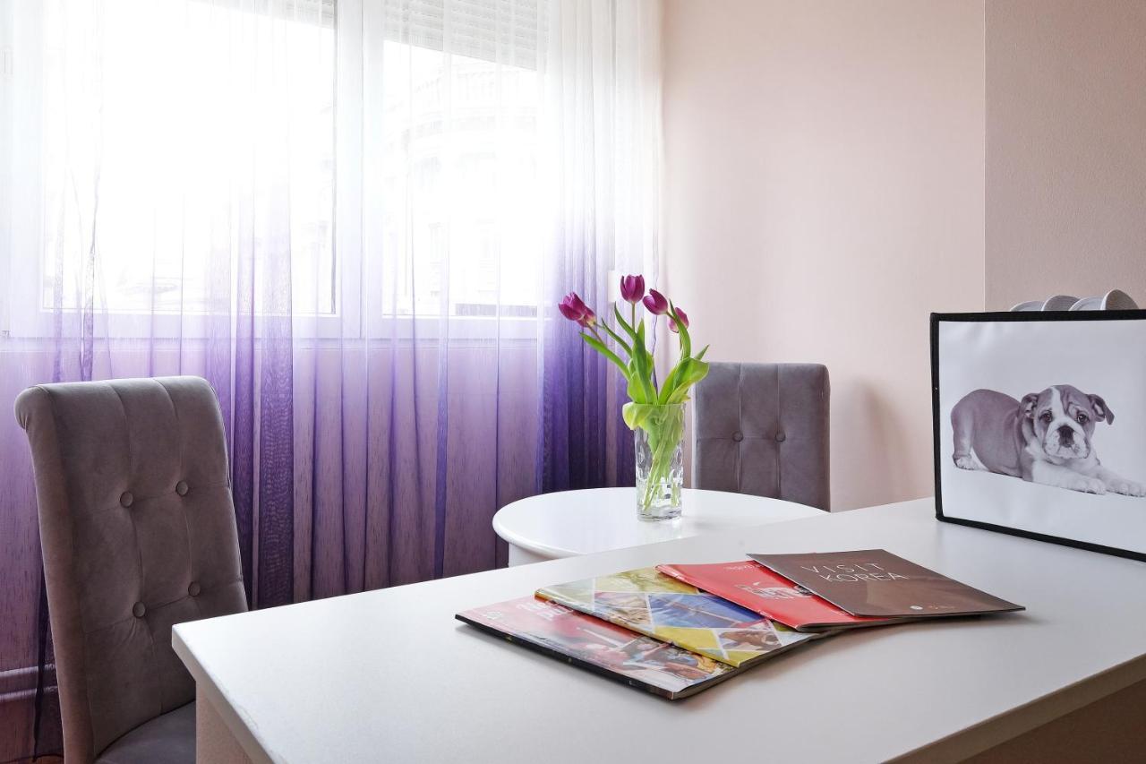 Sava Square Apartment Belgrád Kültér fotó
